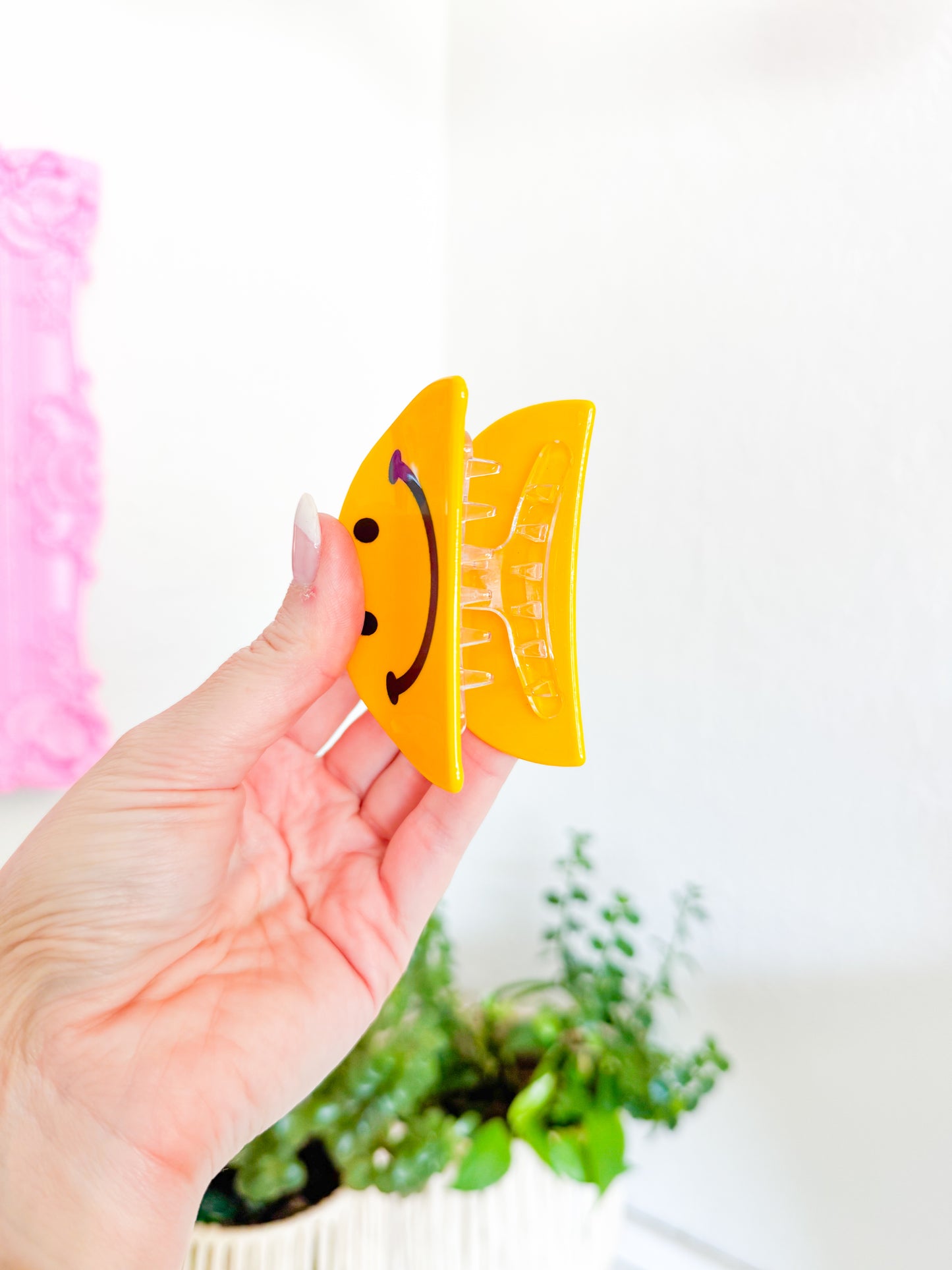 Just Smile Hair Clip