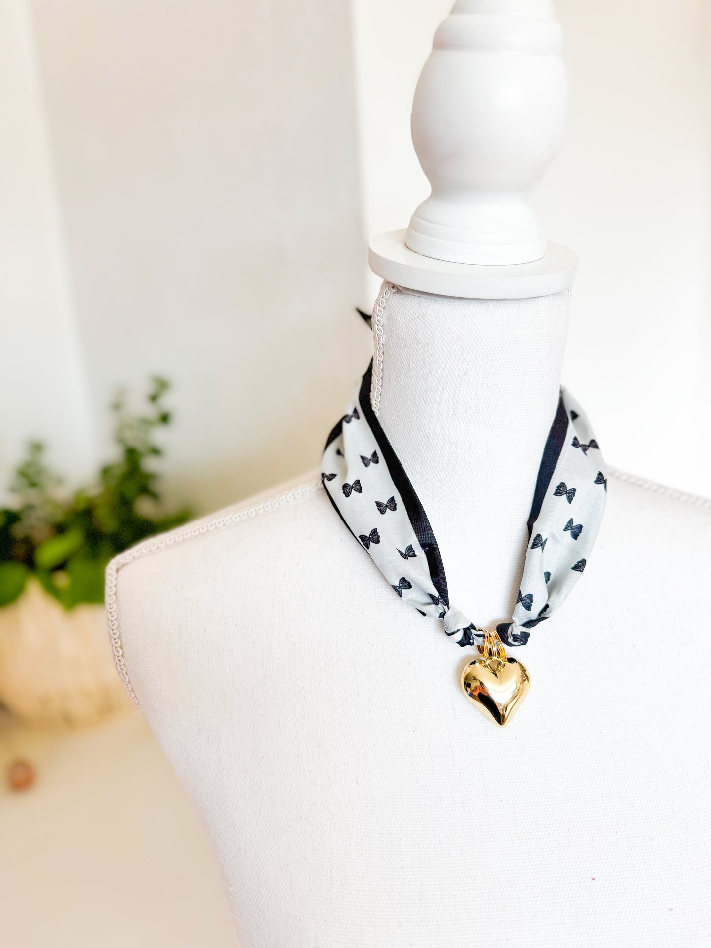 Bubble Heart Charves