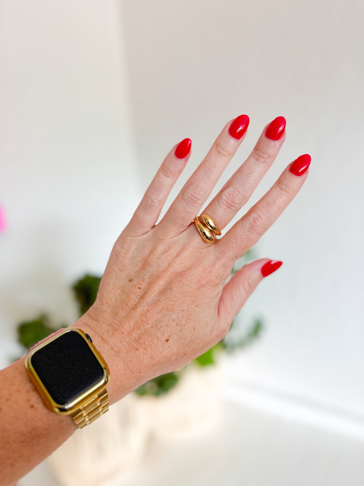 Squeeze Me Gold Ring