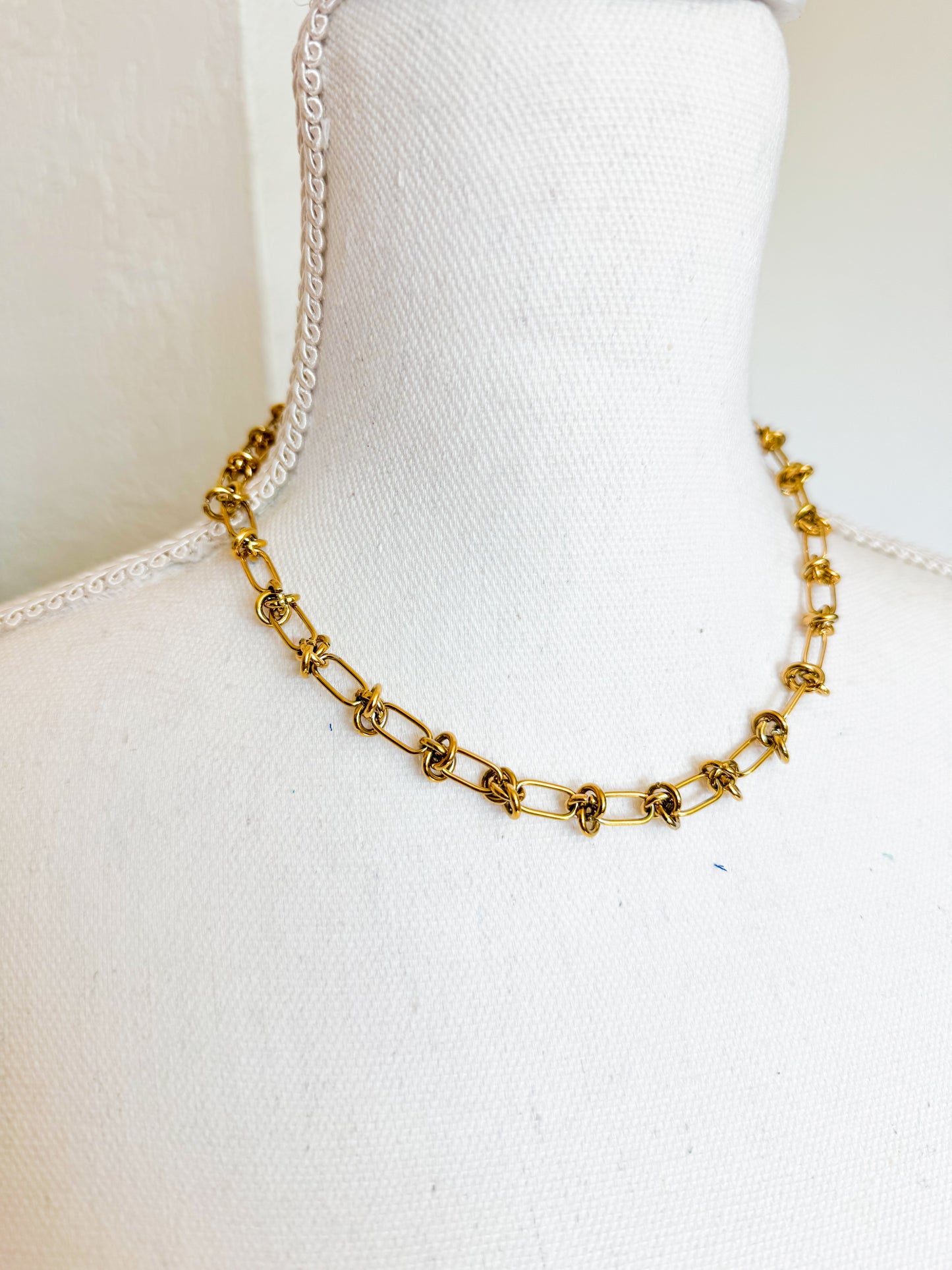 Spikey Golden Chain Necklace