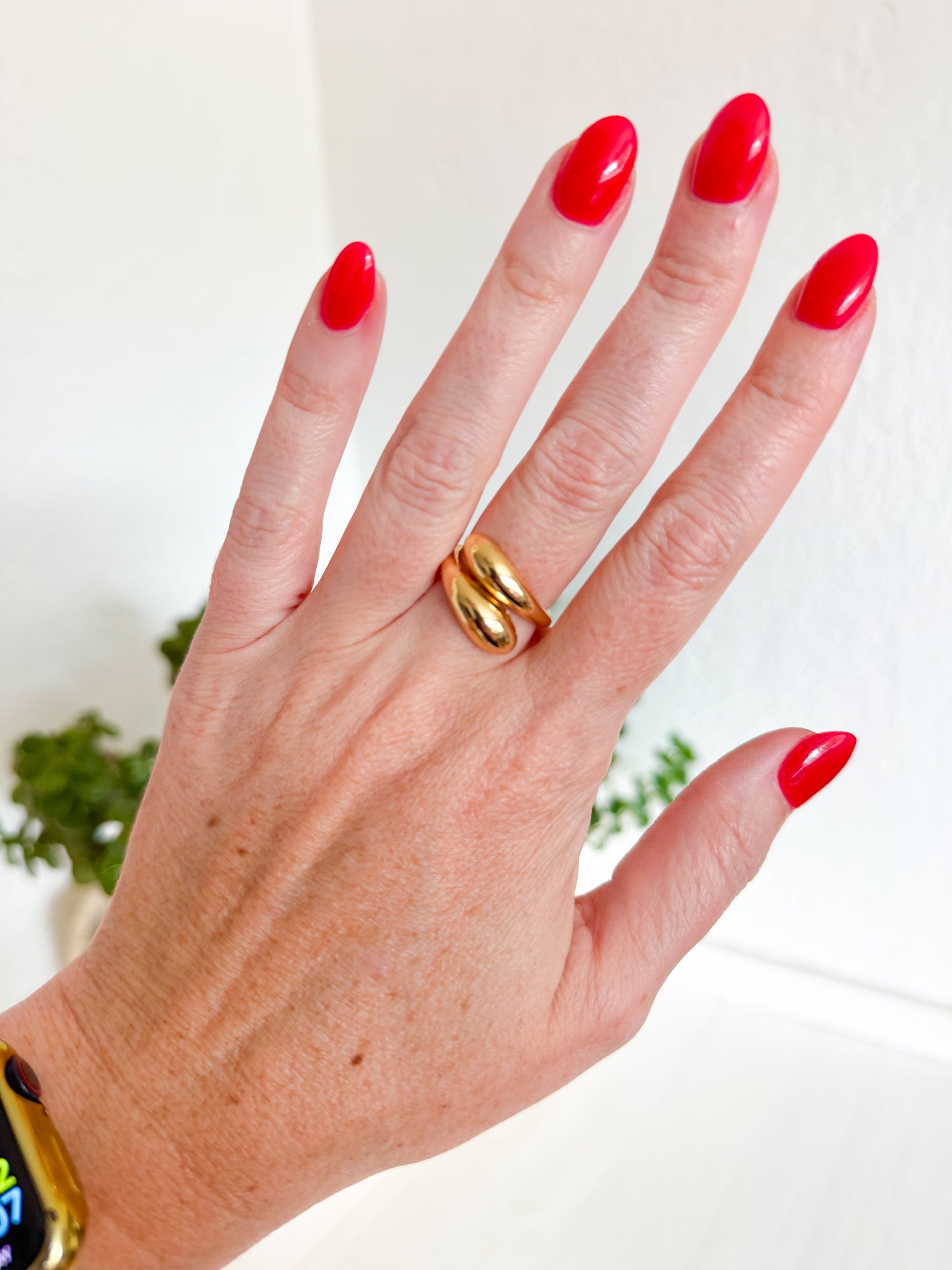 Squeeze Me Gold Ring